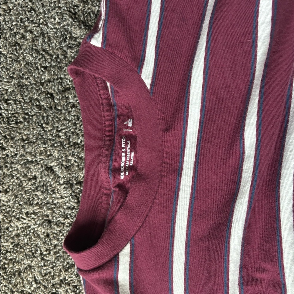 Abercrombie &fitch relaxed fit tshirt.  Large. Maroon/blue /white stripe